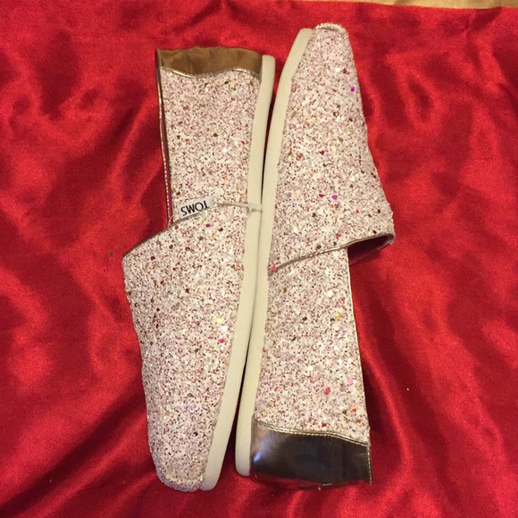 toms candy cane glitter shoes